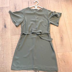 H and m dress